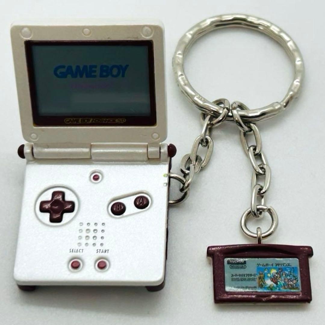 n*♪様 ゲームボーイアドバンスSP 4個セット キーホルダー カセットイン タ