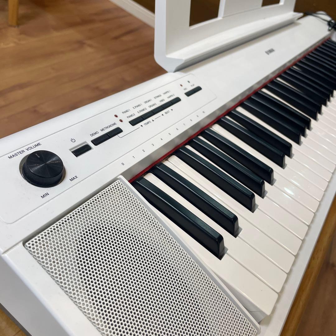 Yamaha ヤマハ NP-12 PIAGGERO ホワイト キーボード