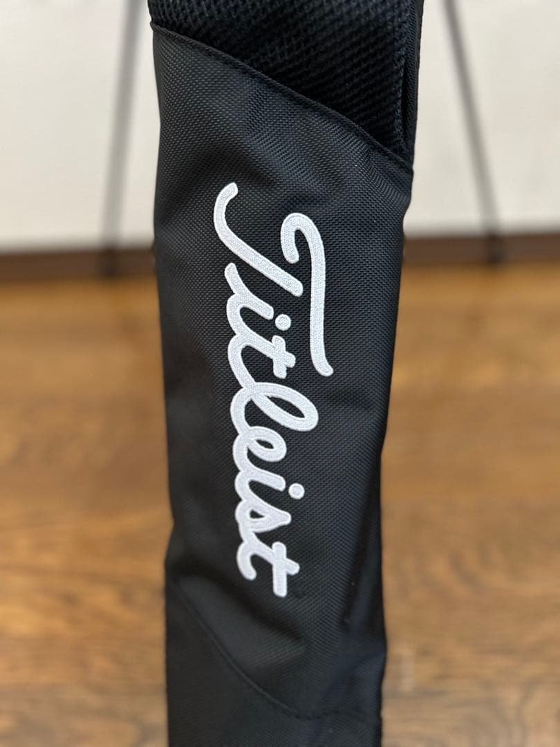 【美品】タイトリスト セルフスタンドバッグ (BK)