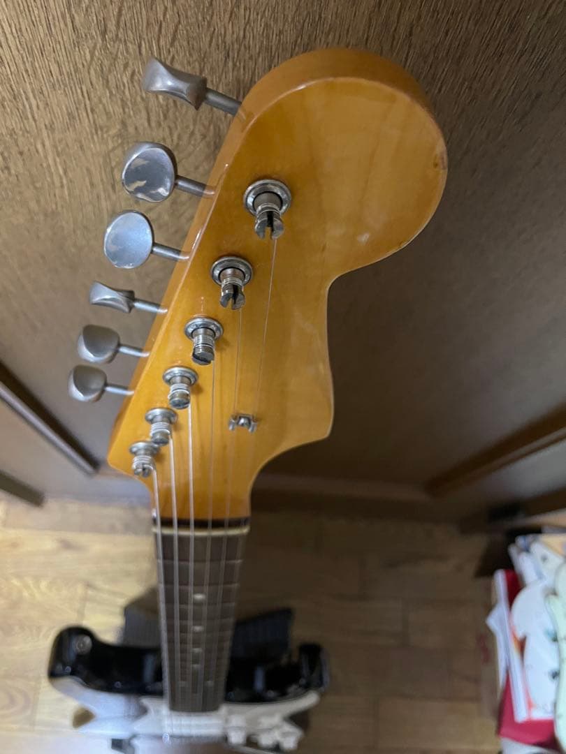 フェルナンデス　リバイバルシリーズ　RST64 ストラトキャスター　消えロゴ