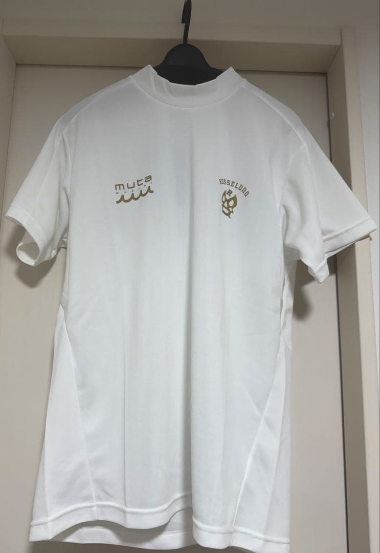 限定 muta x Russeluno STANDARD MOCKNECK Ts