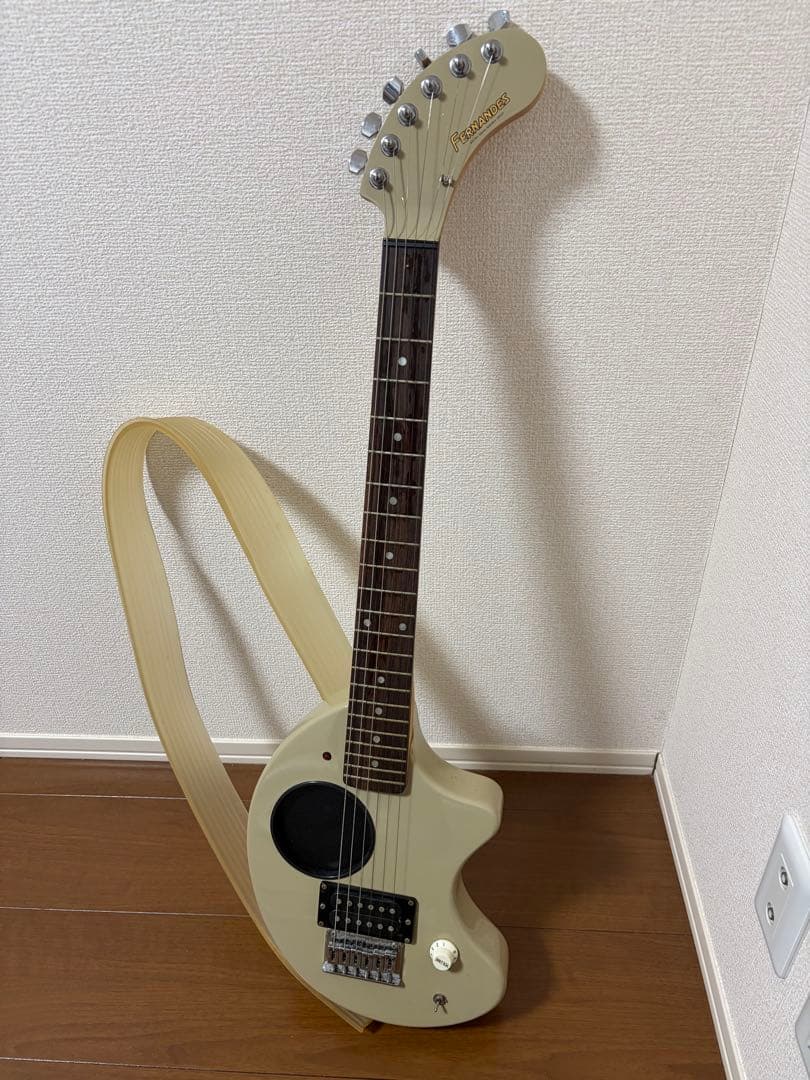 FERNANDES(フェルナンデス）　ZO-3ギター