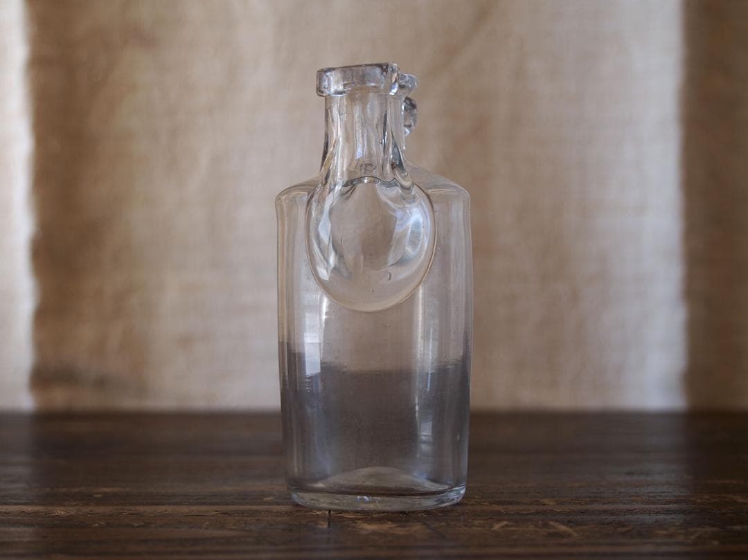 吹きガラスのフラスコ 三つ口瓶 硝子 ウルフボトル ウルフ瓶/K409