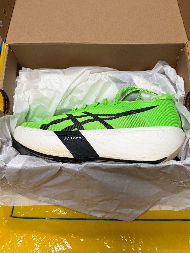 ASICS メタスピードレイ　23.5cm