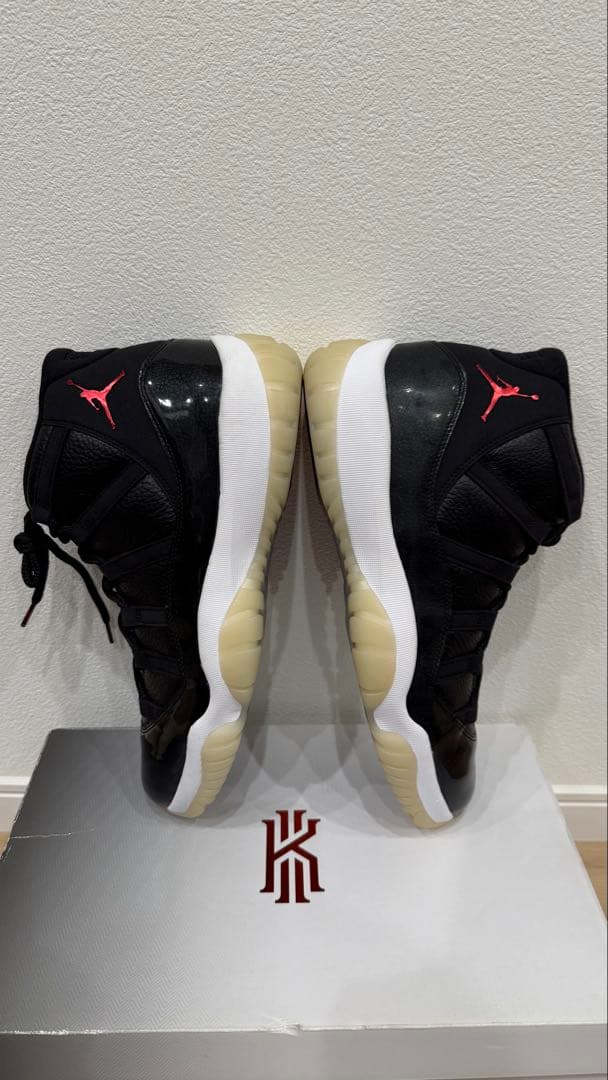 ジョーダン11 ブラック新品31cmレアな一足