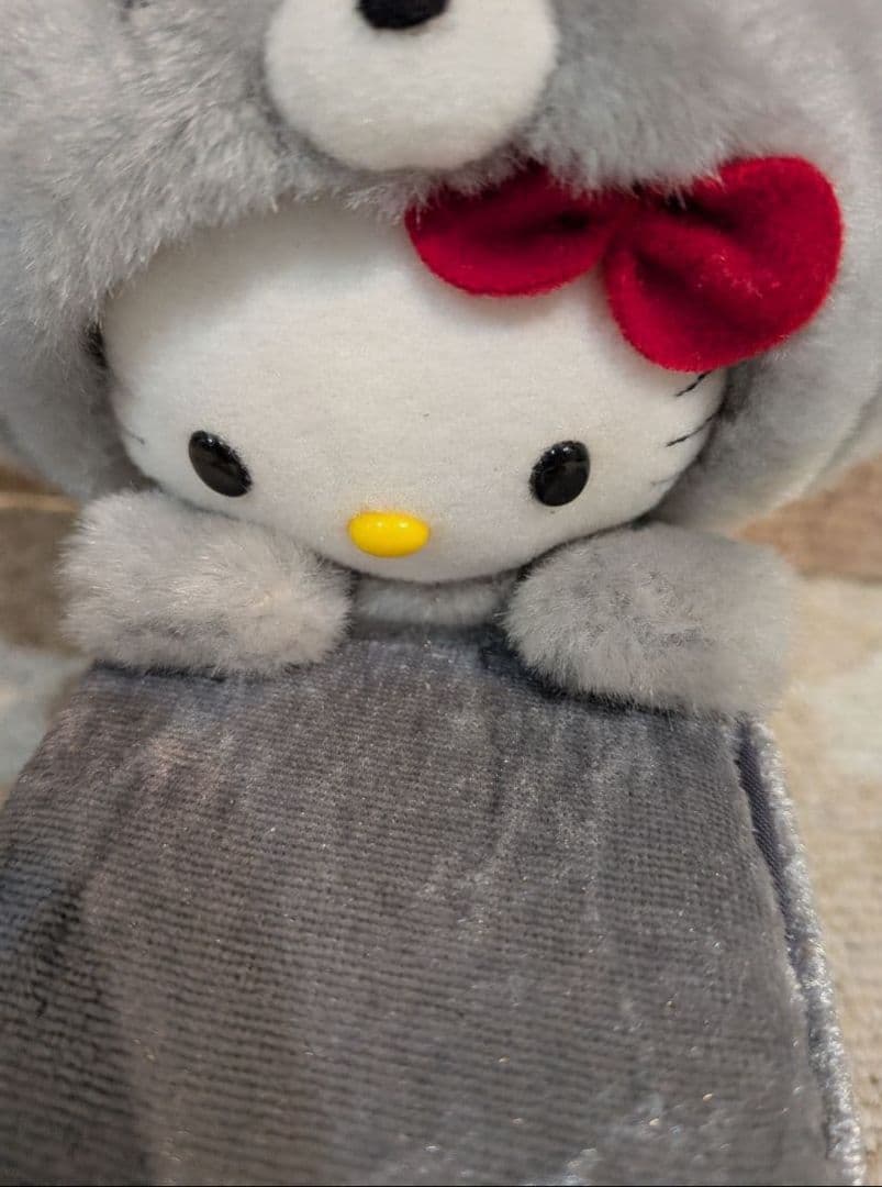 北海道限定　ハローキティ　ギンギツネ　ぬいぐるみ2004年　ぬいぐるみ小物入れ