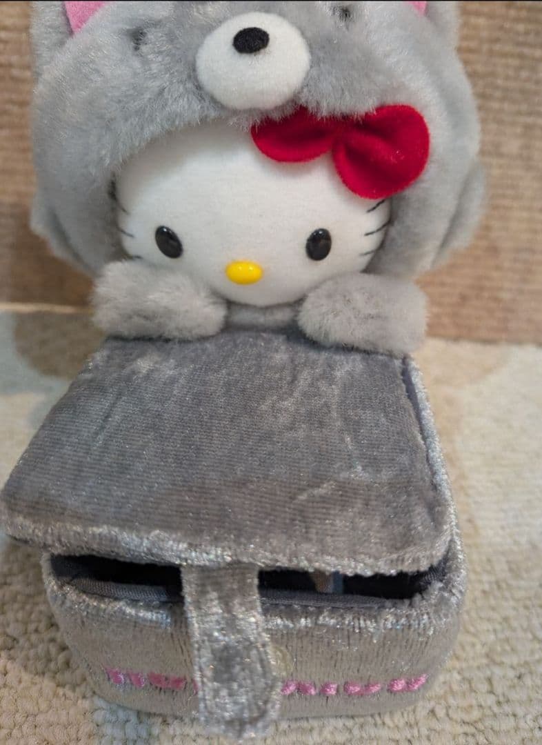 北海道限定　ハローキティ　ギンギツネ　ぬいぐるみ2004年　ぬいぐるみ小物入れ