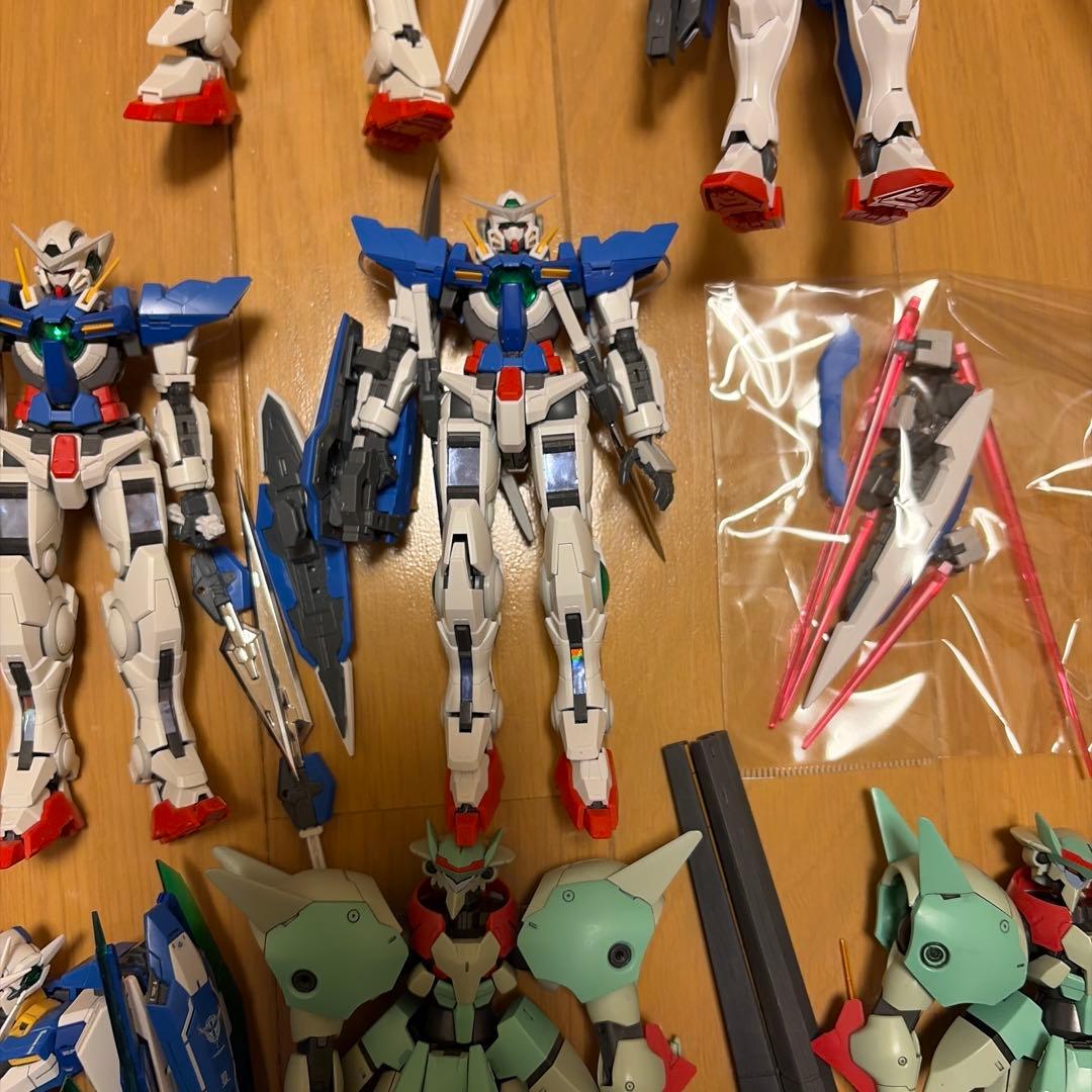 HG RG ダブルオー　ガンプラジャンク　クアンタ　エクシア　ガデッサ　フラッグ