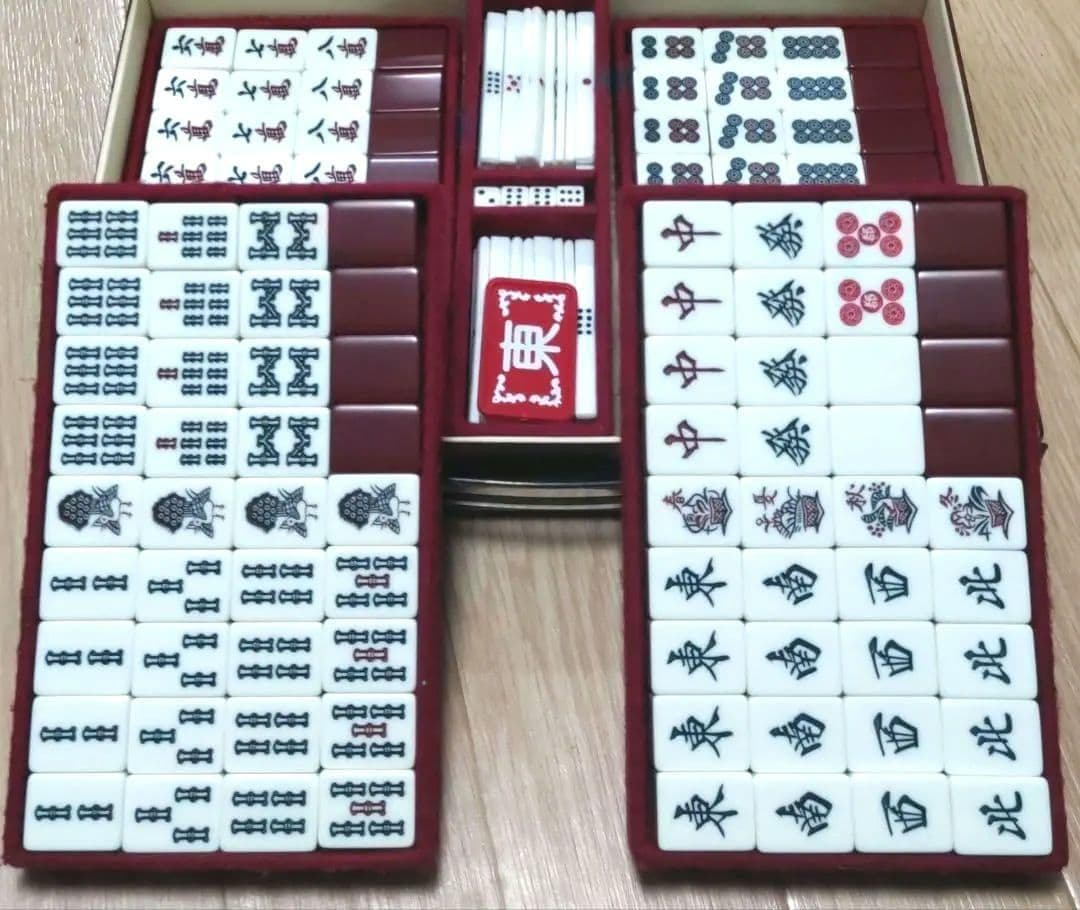 ★都ロゴ入り★あずき色★ 麻雀牌（都牌）