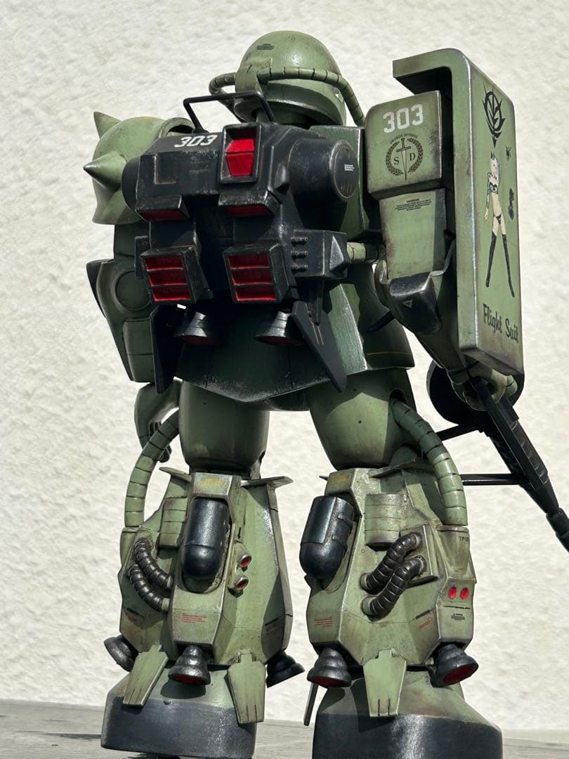 ガンプラ旧キットMSV 1/100 ザク06R筆塗装完成品