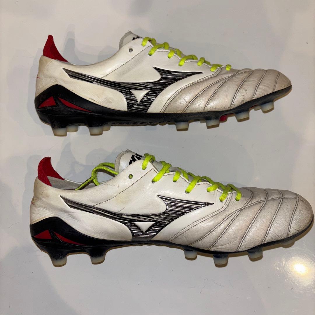 ミズノ　モレリアネオ4