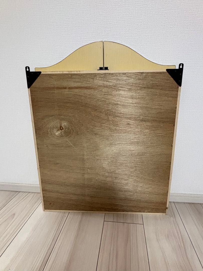 ‼️年末セール‼️オランダ製　希少ダーツボード　KINGS HEAD 木製ボックス