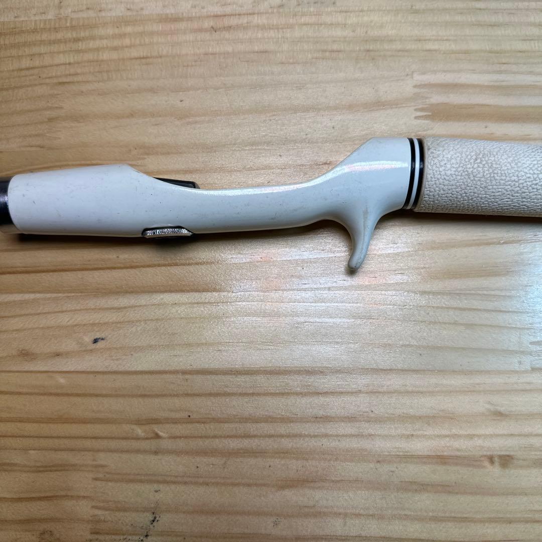 オールドフジグリップ　ホワイトストレートグリップ　レア