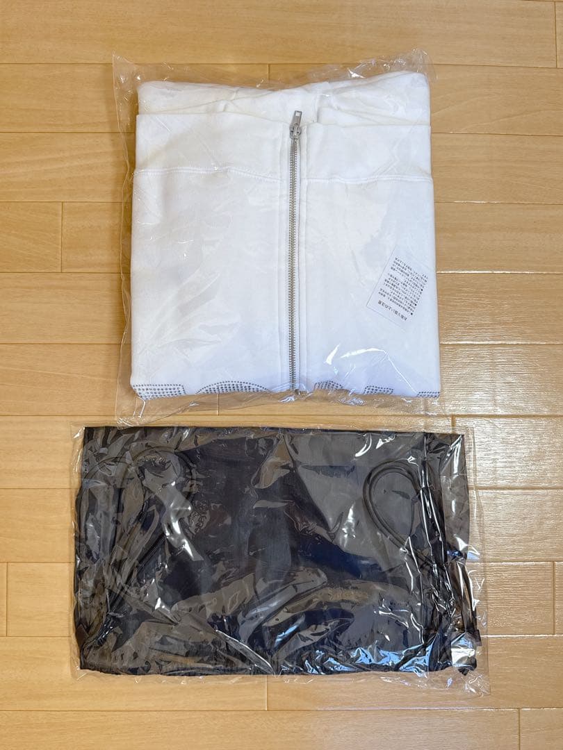 新品【YOASOBI】ジップアップパーカー ホワイト L ナップサック