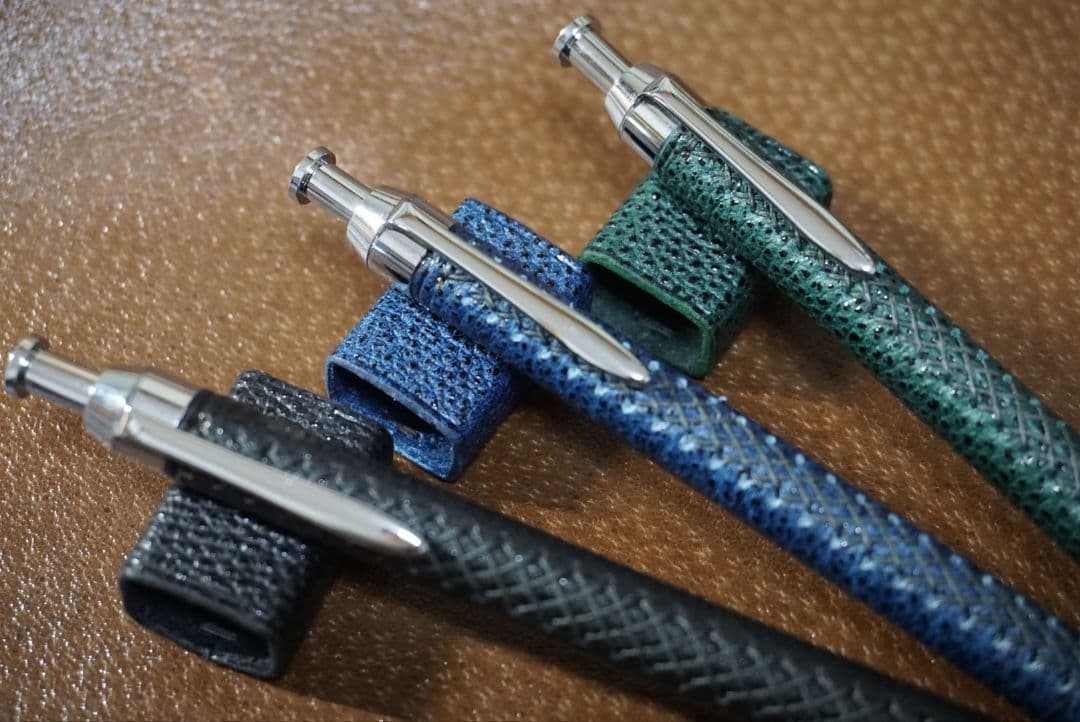 【セール】翠色　革軸ペン　消しゴムケースセット