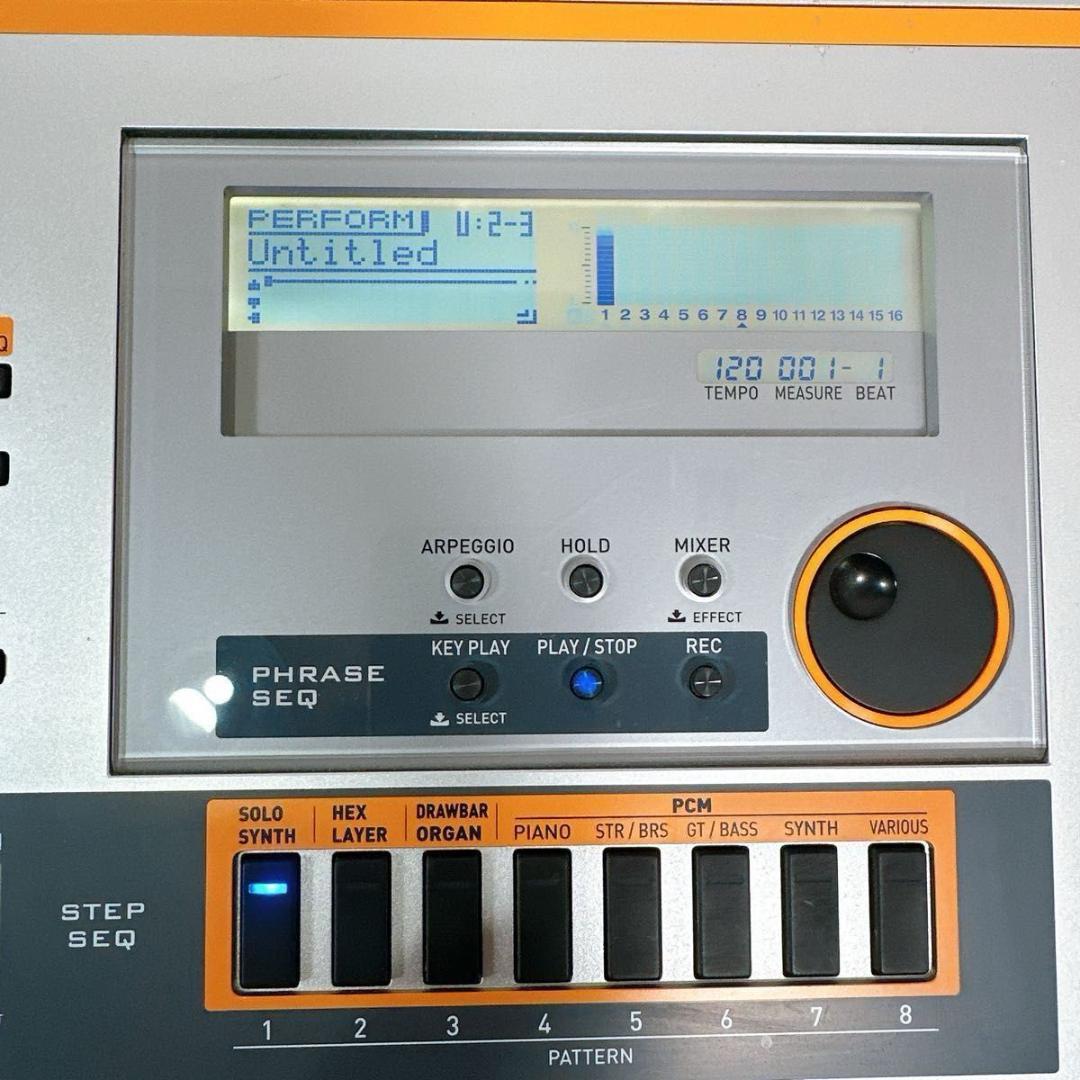 希少　CASIO XW-P1 シンセサイザー 61鍵盤　軽量　ソフトケース　廃盤