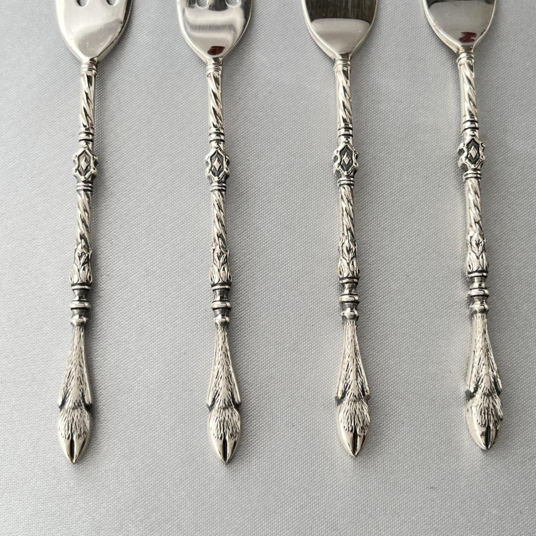 【ドイツ】 ケーキフォーク 6本 【シルバープレート】金彩風ケース