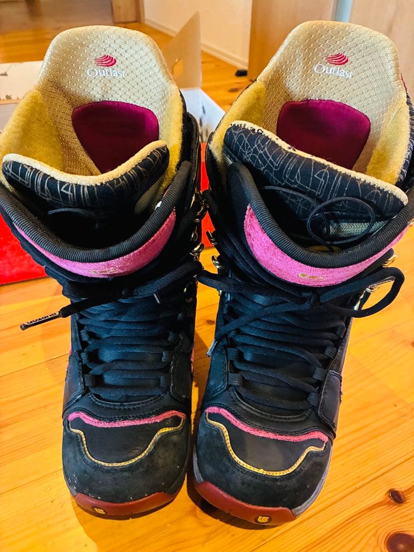 【セール中】【交渉可】Burtonスノーボードブーツ ・パープル・27.5㎝