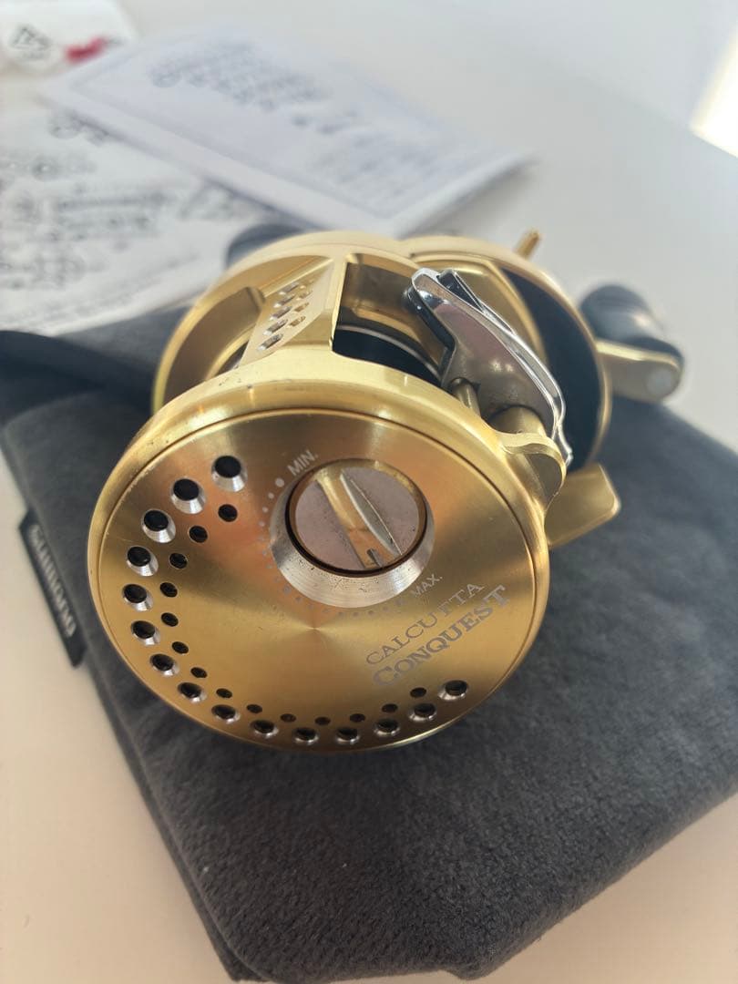 シマノ　15カルカッタコンクエスト201 HG