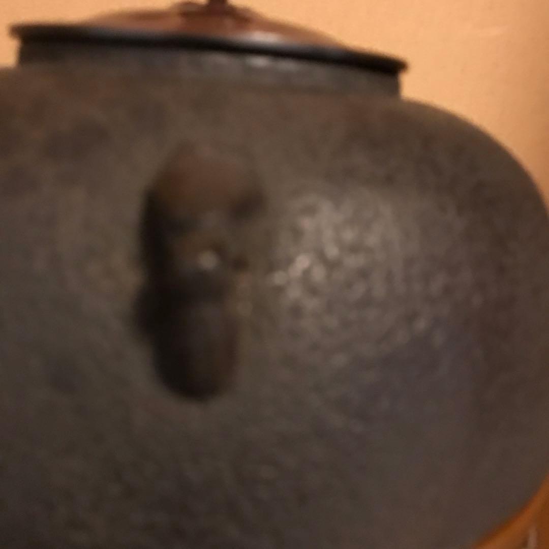 寿兵衛造の唐銅切合風炉釜