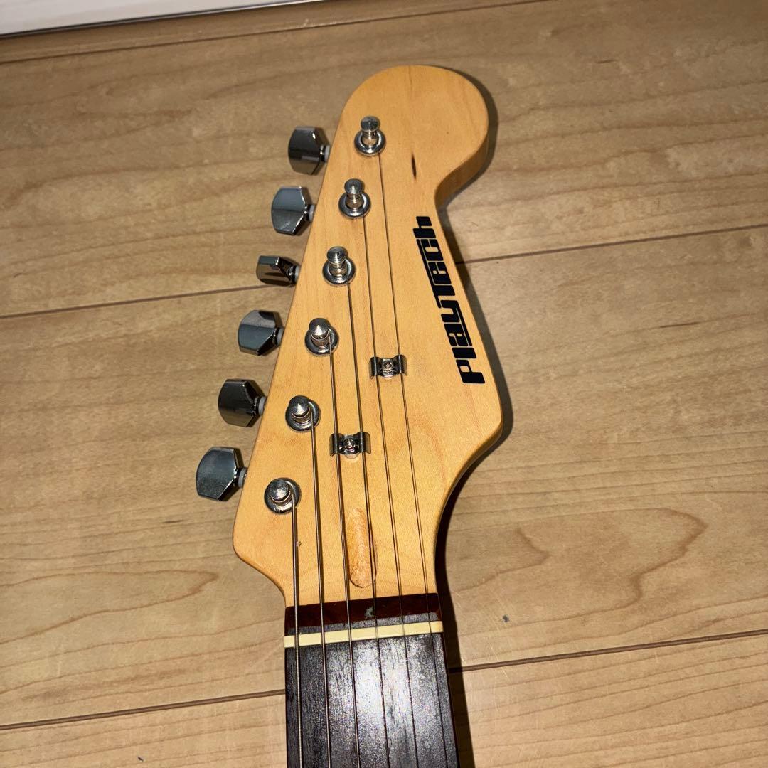 ラメ！調整済み！プレイテックのストラトキャスタータイプエレキギターです