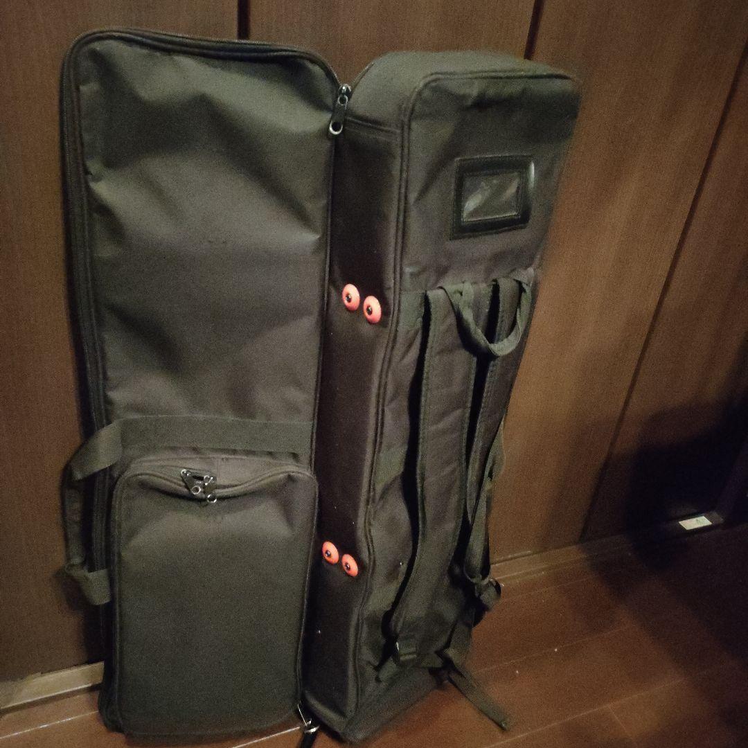 ☆三線本体、三線たて·チューナー·さんば·水牛ツメ☓2　おまけ…三線ケースセット