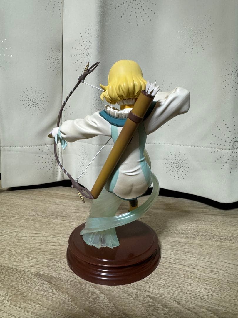 ナタリア・Ｌ・Ｋ・ランバルディア　フィギュア