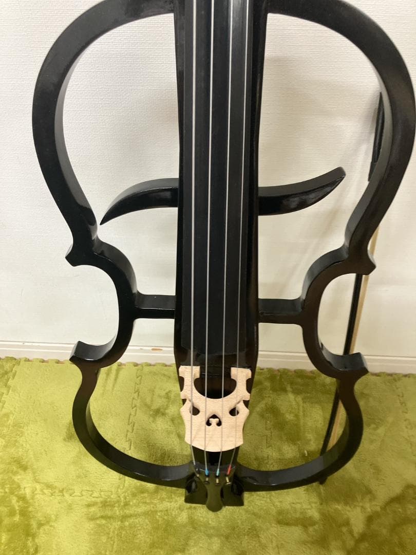 エレクトリックチェロ