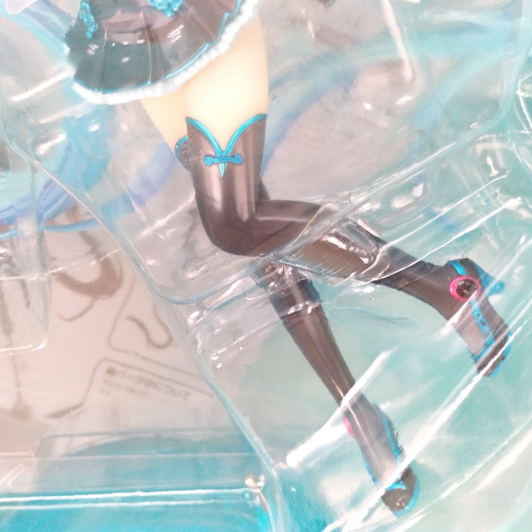 【美品】初音ミク V4 CHINESE 1/8 完成品 フィギュア ボカロ