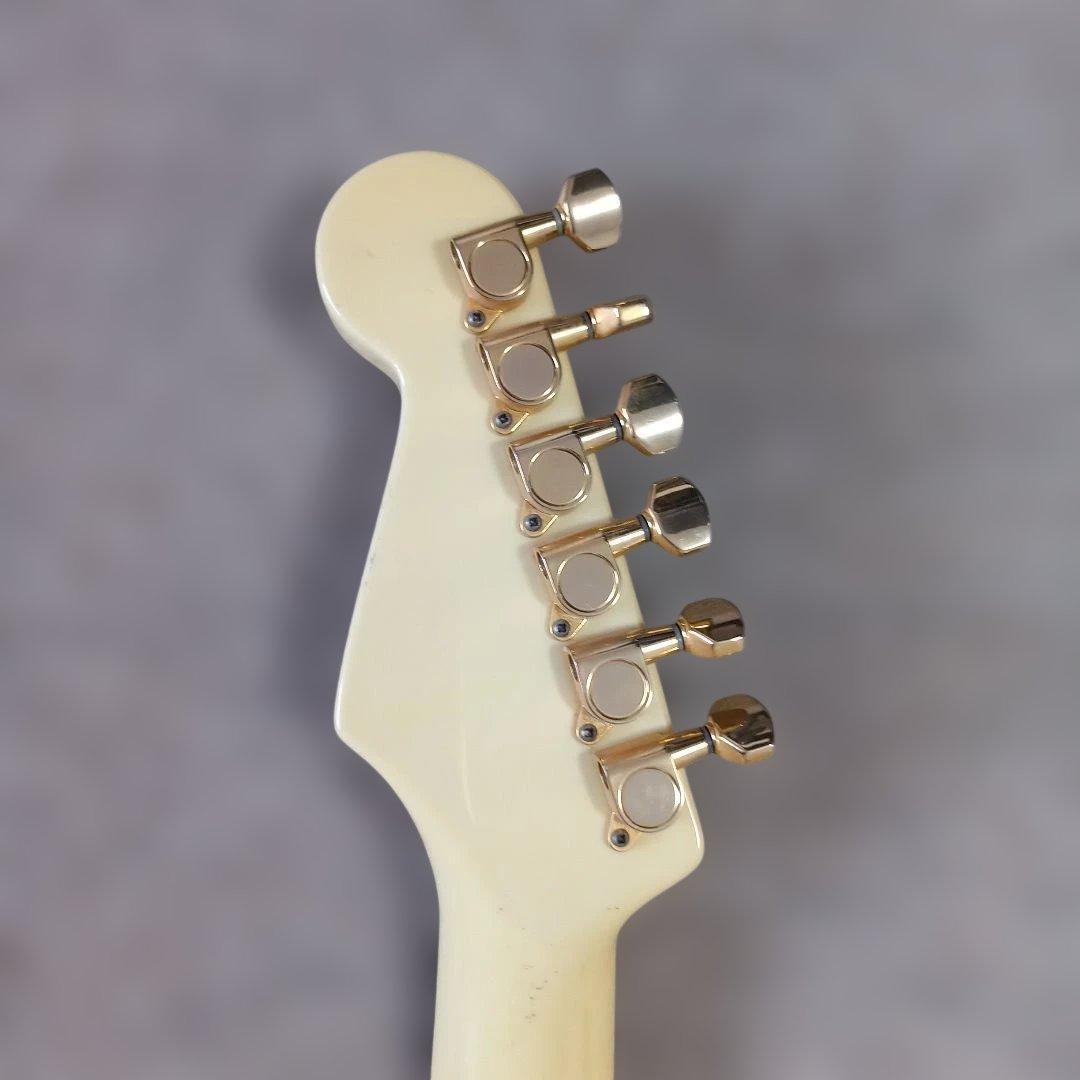 FERNANDES LIMITED EDITION ストラトタイプエレキギター