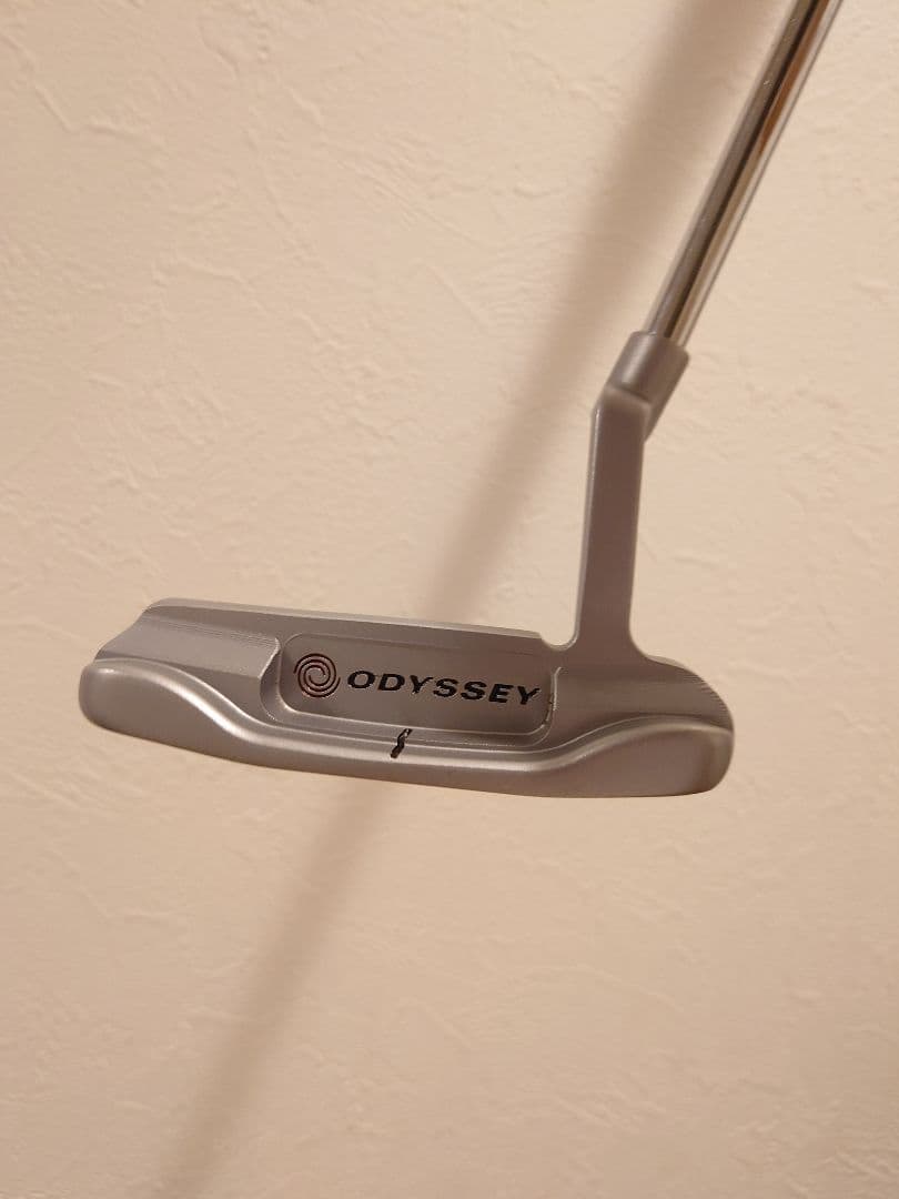 ODYSSEY WHITE HOT OG パター　ホワイト