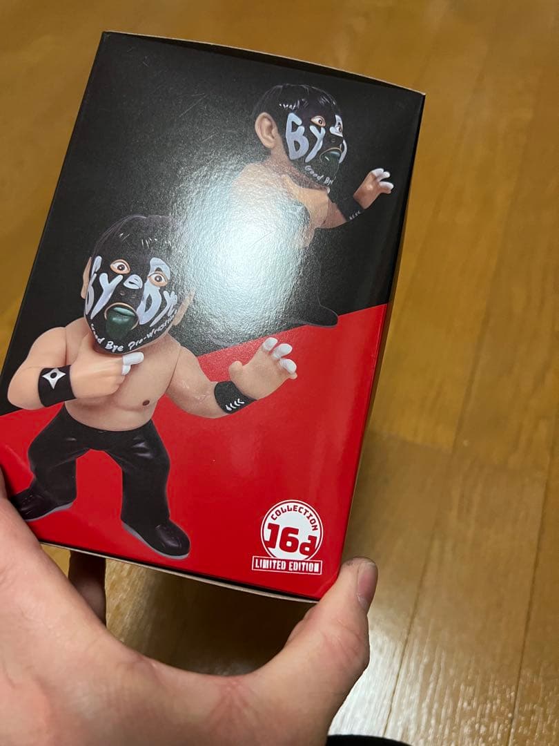 グレートムタ　引退記念ver. 16d ソフビコレクション　ジュウロクホウイ