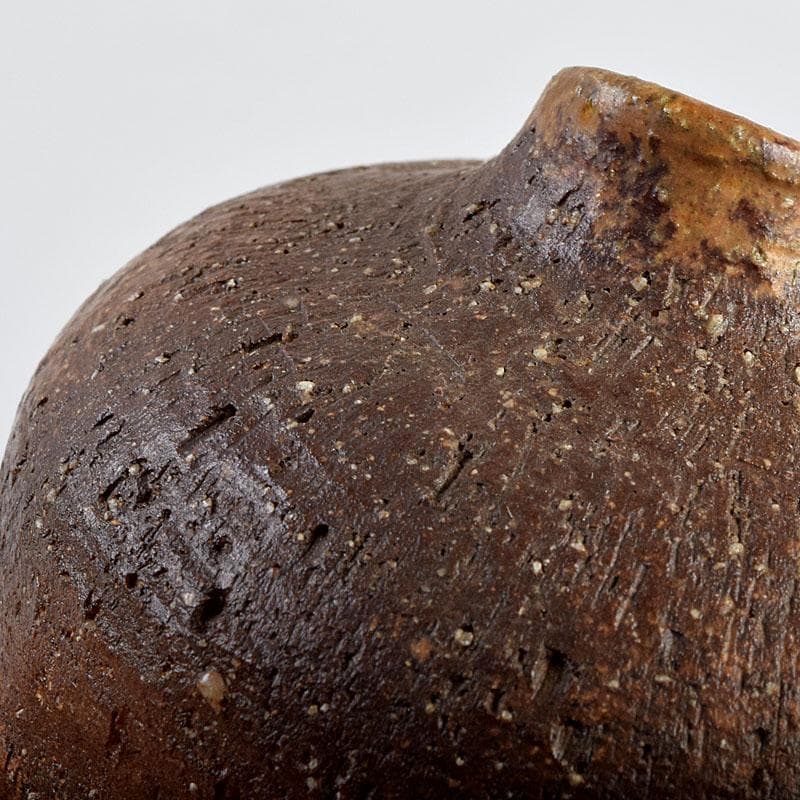 備前焼　金重道明造　伊部　擂茶花入　共箱　C　8913