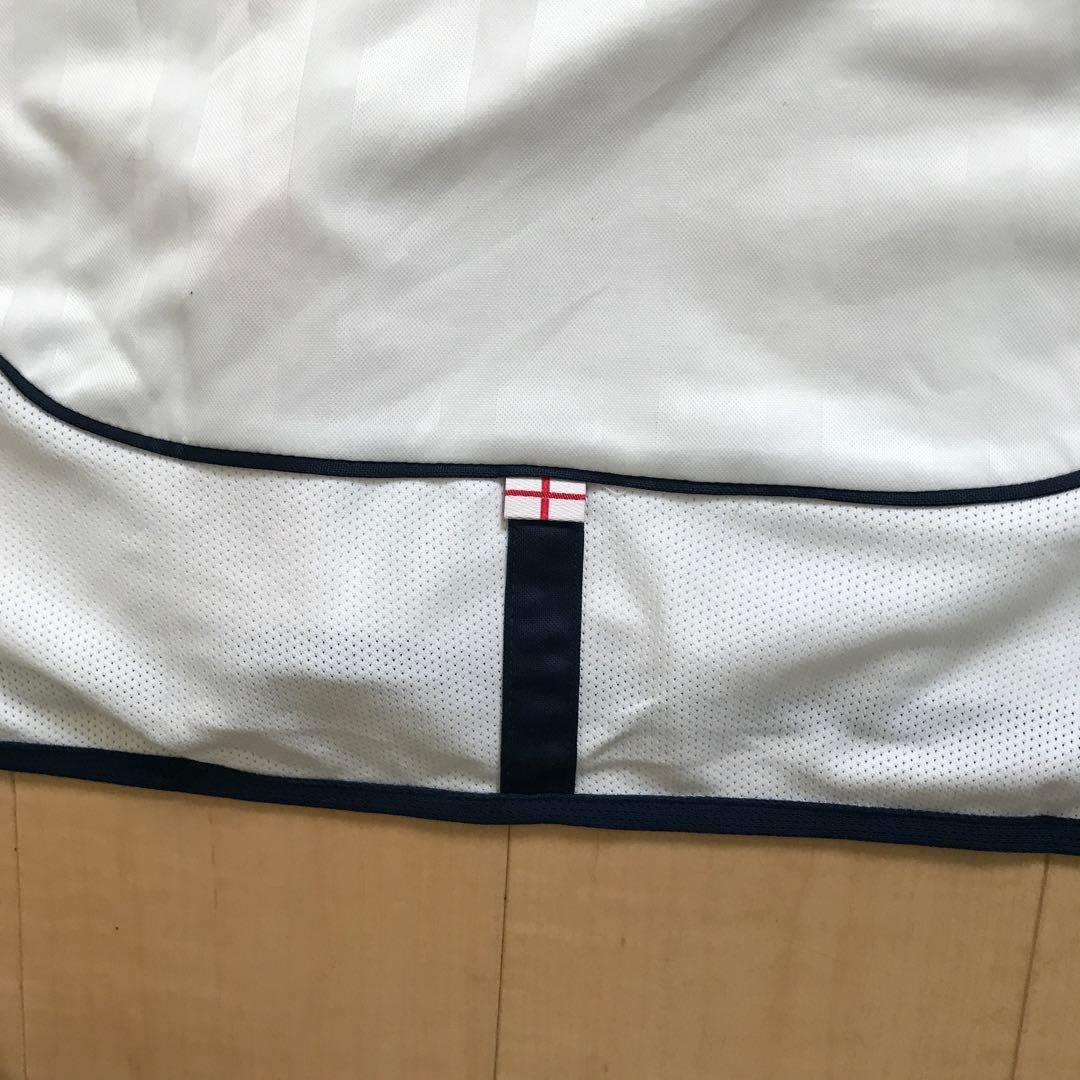 新品アンブロイングランド　サッカーシャツ　Mサイズ