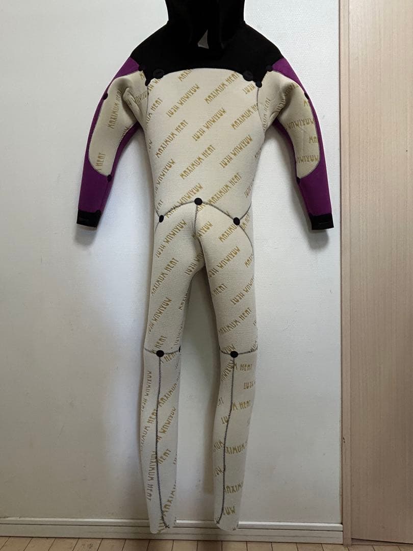 【新品未使用】Fellow セミドライスーツ MBサイズ