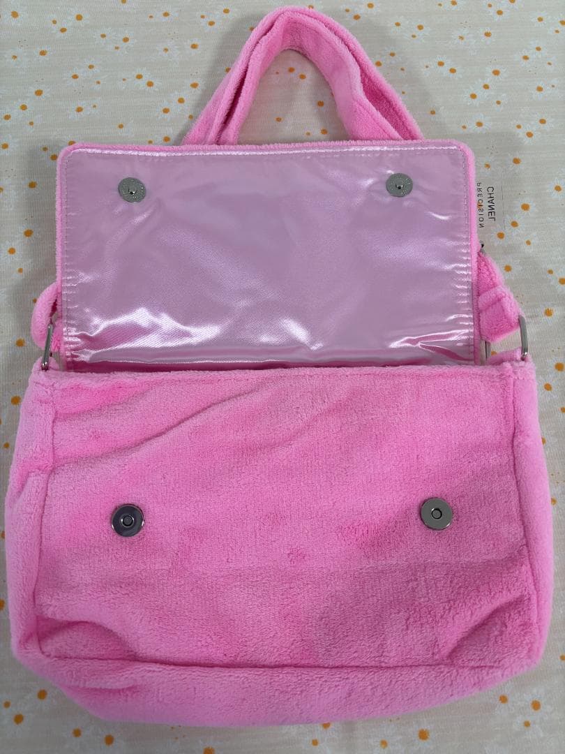 ピンク ふわふわ ショルダーバッグ BTSテテ着用　パイル生地