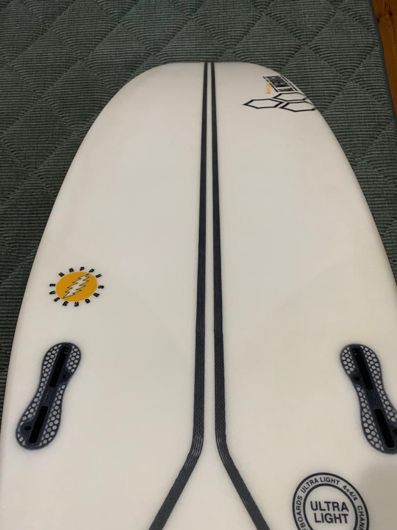 AL MERRICK ハッピーエブリデイ　スパインテック　5’7（フィン付き）