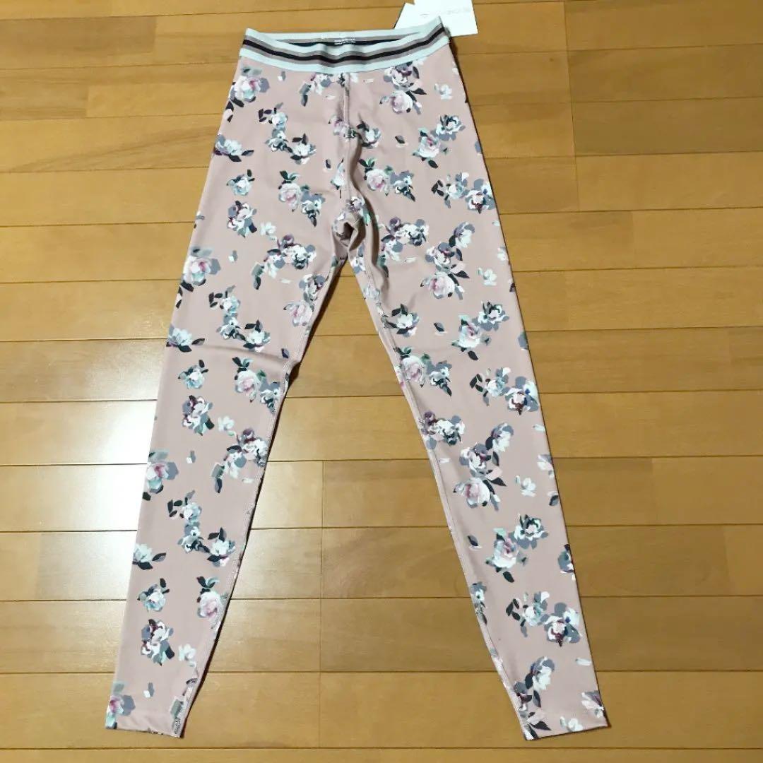 beyond yoga ビヨンドヨガ　レギンス　花柄