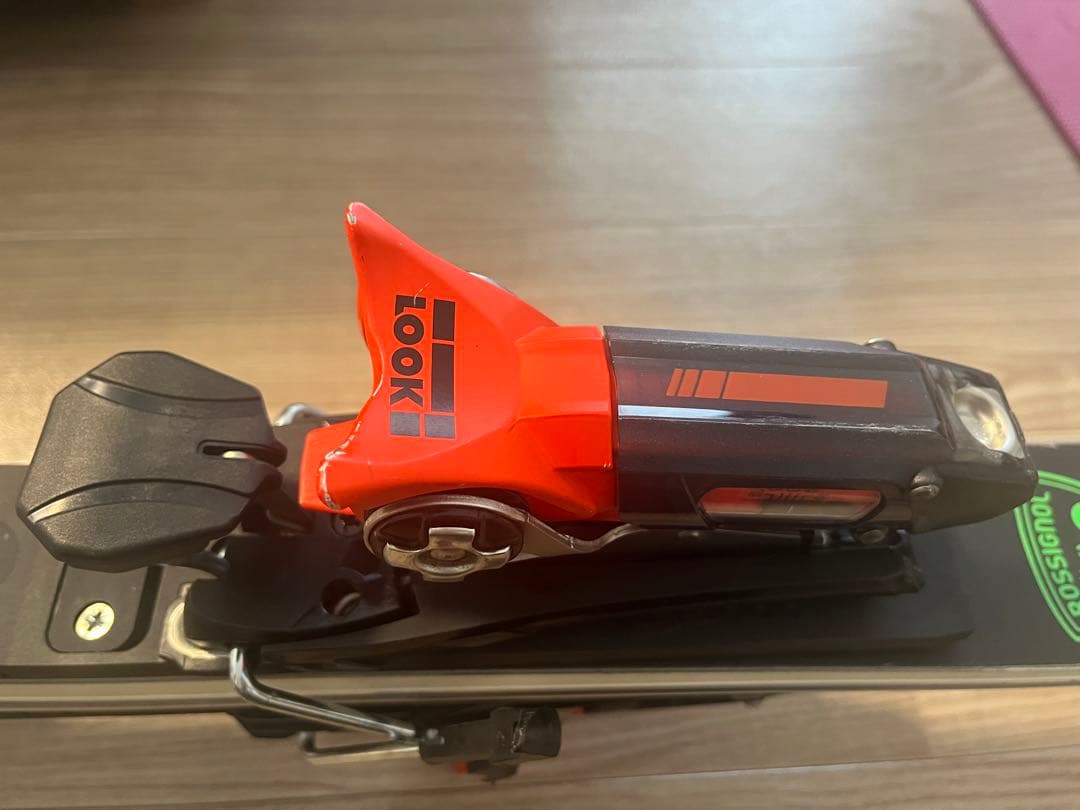 スキー LOOK PX18 HOTRED