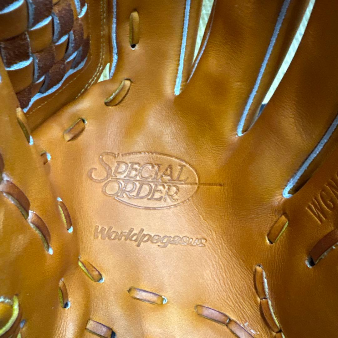 新品未使用ワールドペガサス桑田真澄モデルスペシャルオーダー投手用右投げタグ箱あり