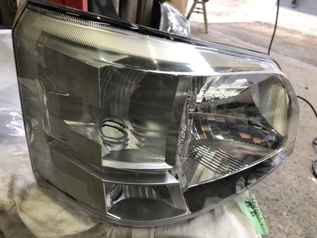 ダイハツ　500系ハイゼットトラック　ハロゲンヘッドライト