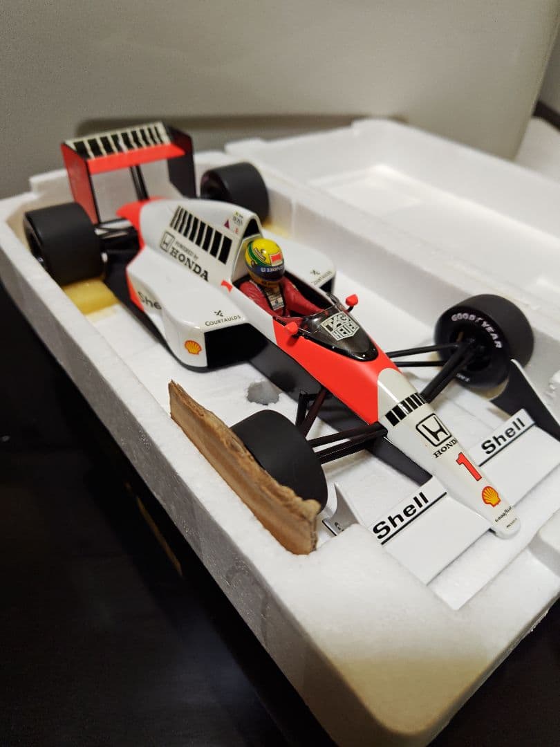 アイルトン・セナ　マクラーレン・ホンダMP4/5 バーコード仕様