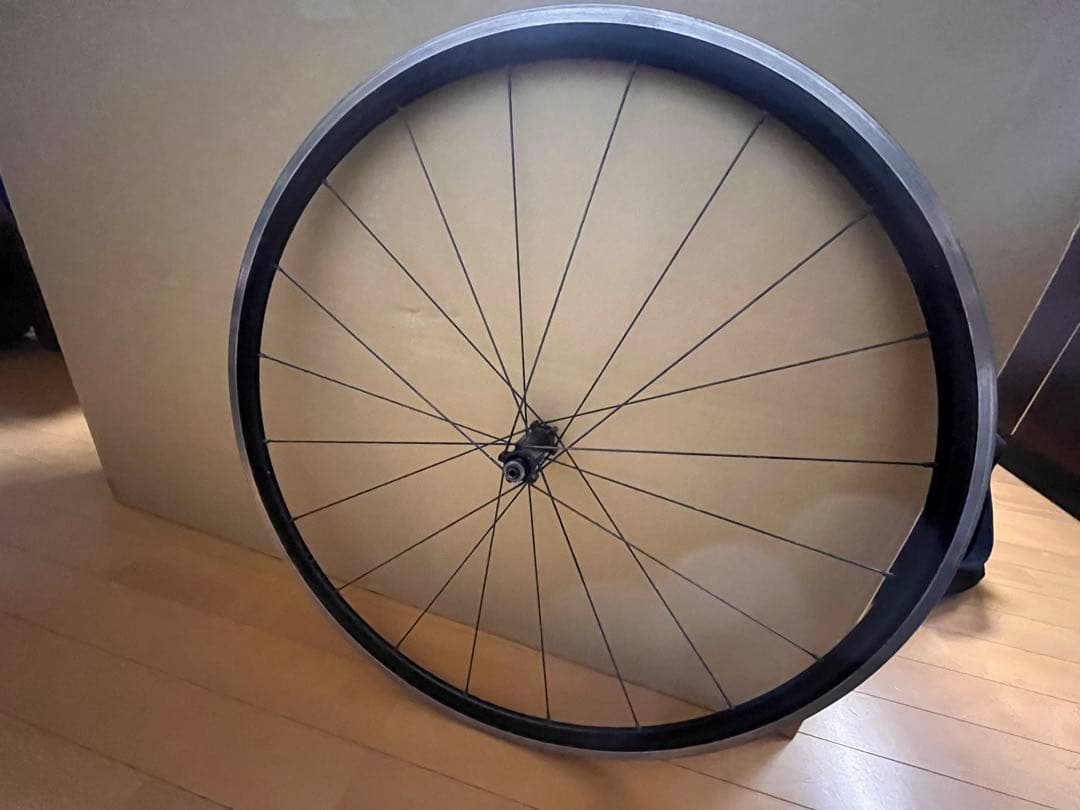 TNI？700c軽量ホイールベローチェスプロケ付属カンパフリー　クリンチャー