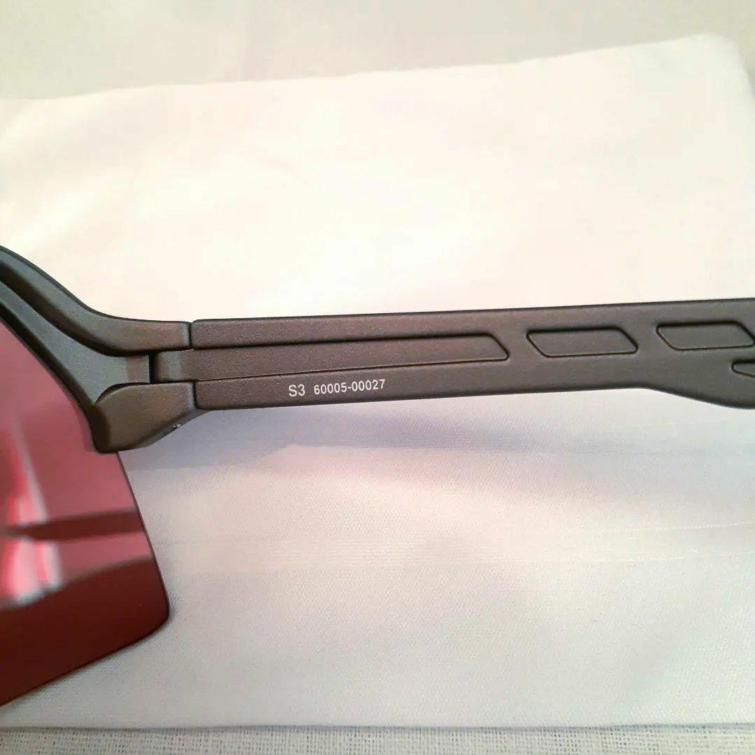 100% S3 ガンメタル レッド ワンハンドレッド サングラス