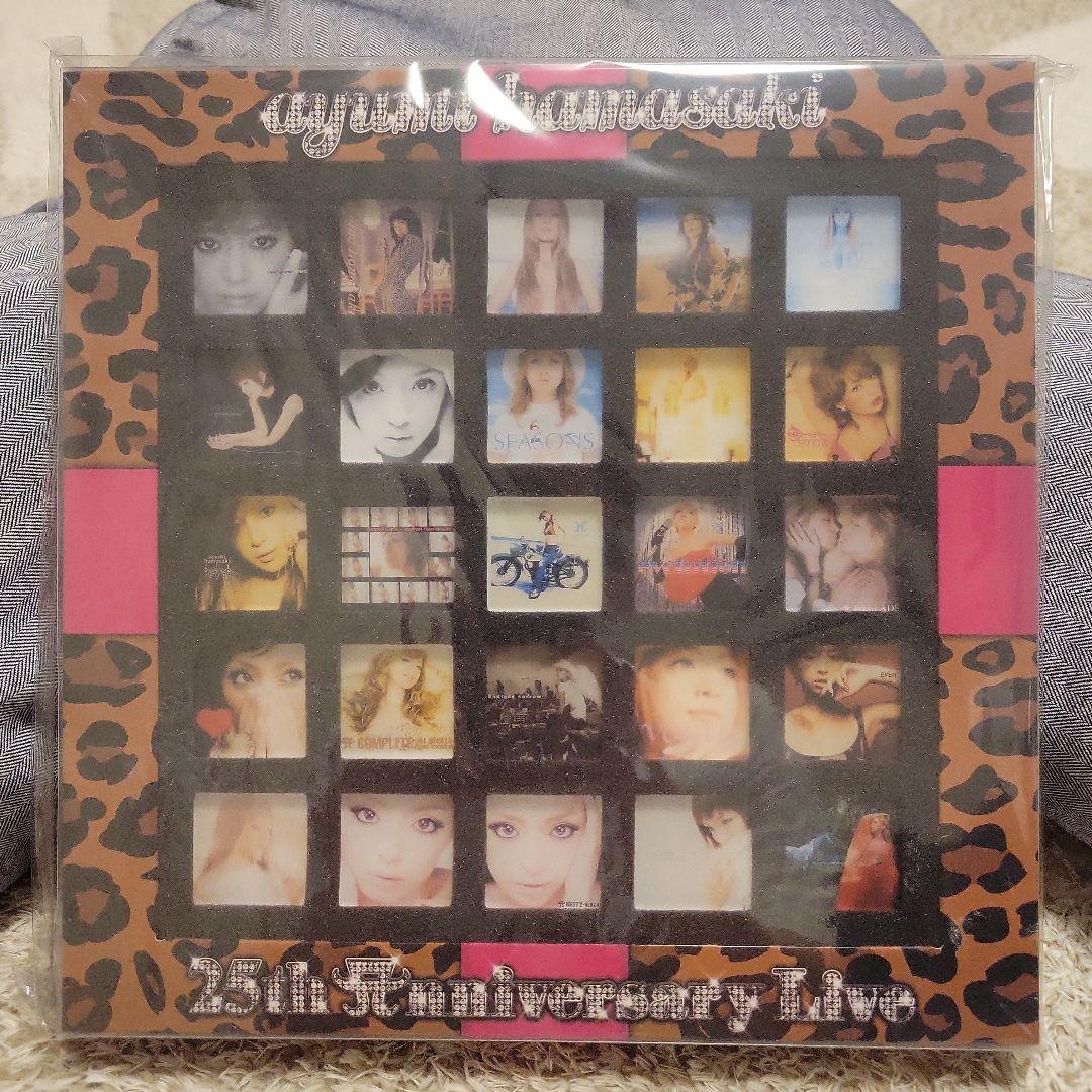 浜崎あゆみ 25th Anniversary アクリルバッジ　ポストカード付き