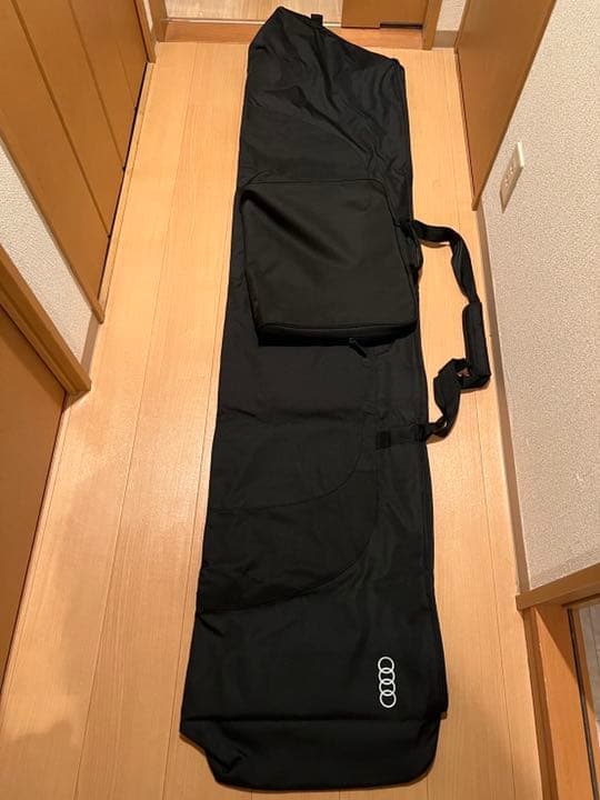 AUDI ボードケース　アウディ