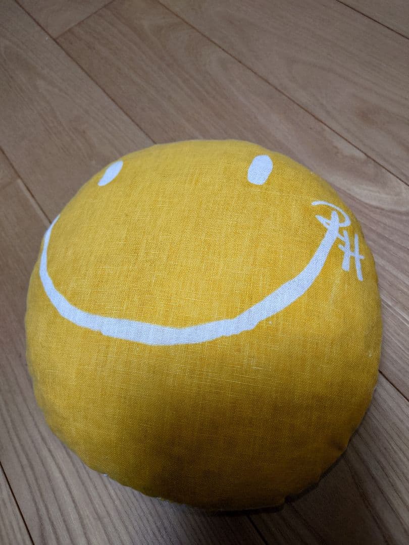 ロンハーマン　クッション　スマイル　ニコちゃん　黄色