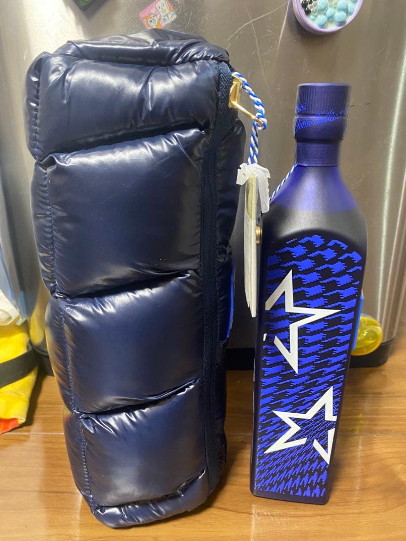 新品 ジョニーウォーカー ブルーラベル アイスシャレー 43% 750ml