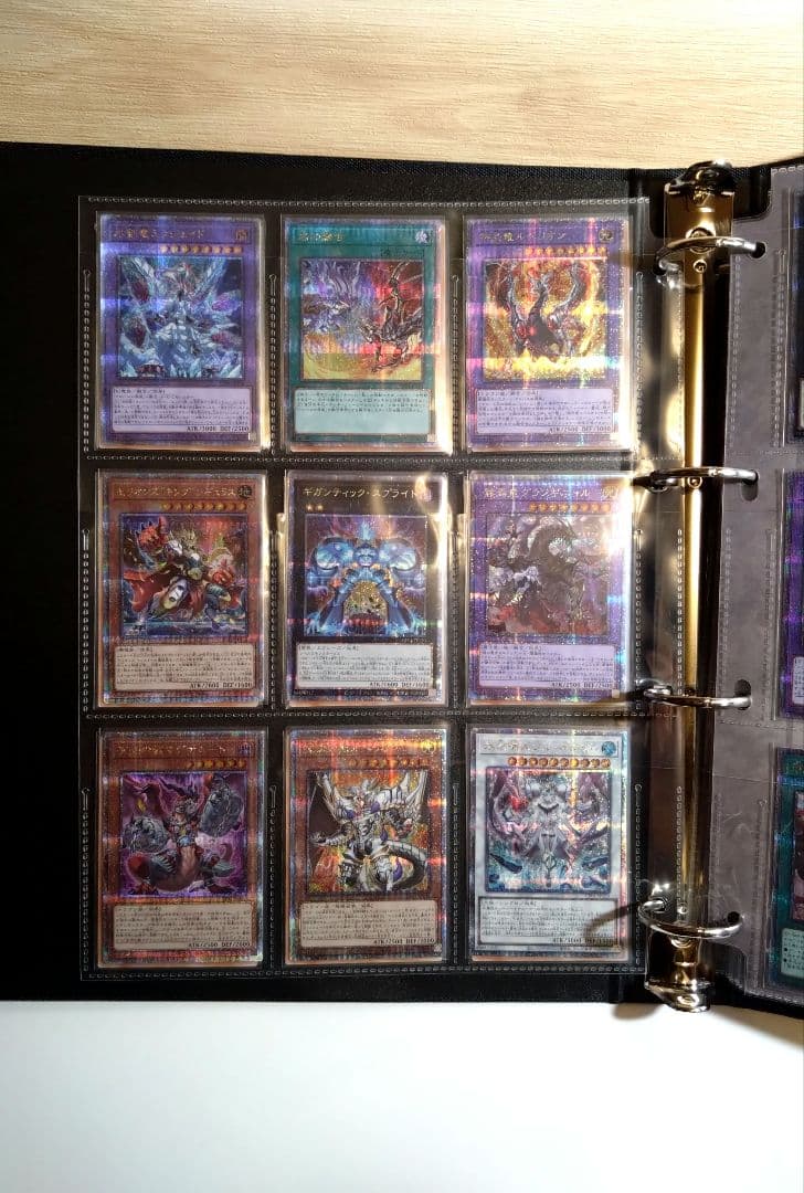 【開封済】遊戯王 白の物語 COMPLETE FILE