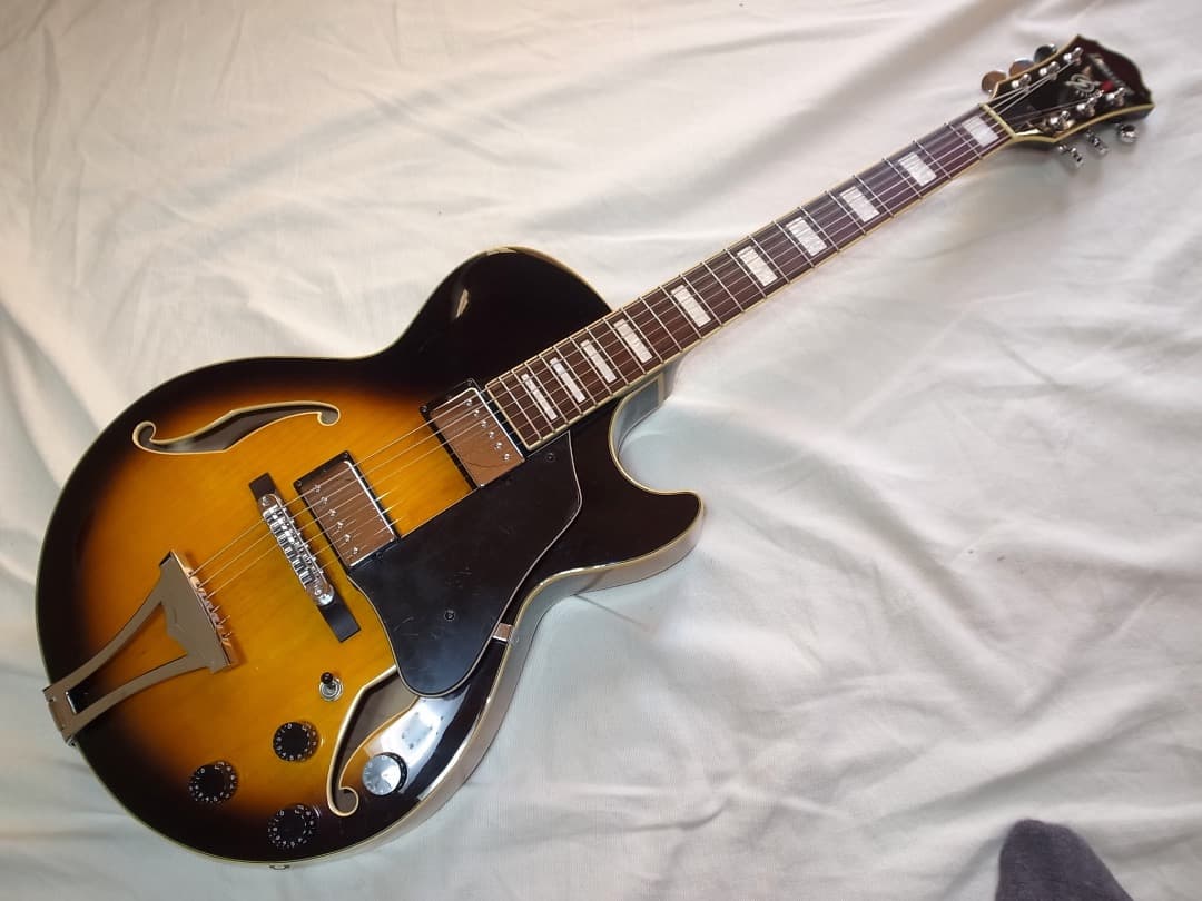 マ*シ様 美品　Ibanez AG75 BS　コンパクト　 フルアコ　ほぼ未使用